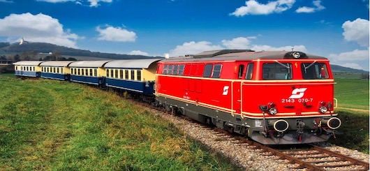 Cultural Train