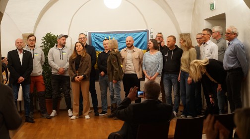 Die gesamte Hilfstruppe von Klaus Löffler