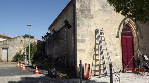 Moulon, Aquitaine. Tournage d'une scène du film Cocorico 2 le 19 juin 2025